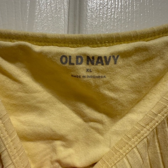 Old Navy Yellow Ribbed Sleeveless Camisole - Picture 2 of 4